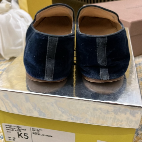 Loafers - Picture 3 of 9